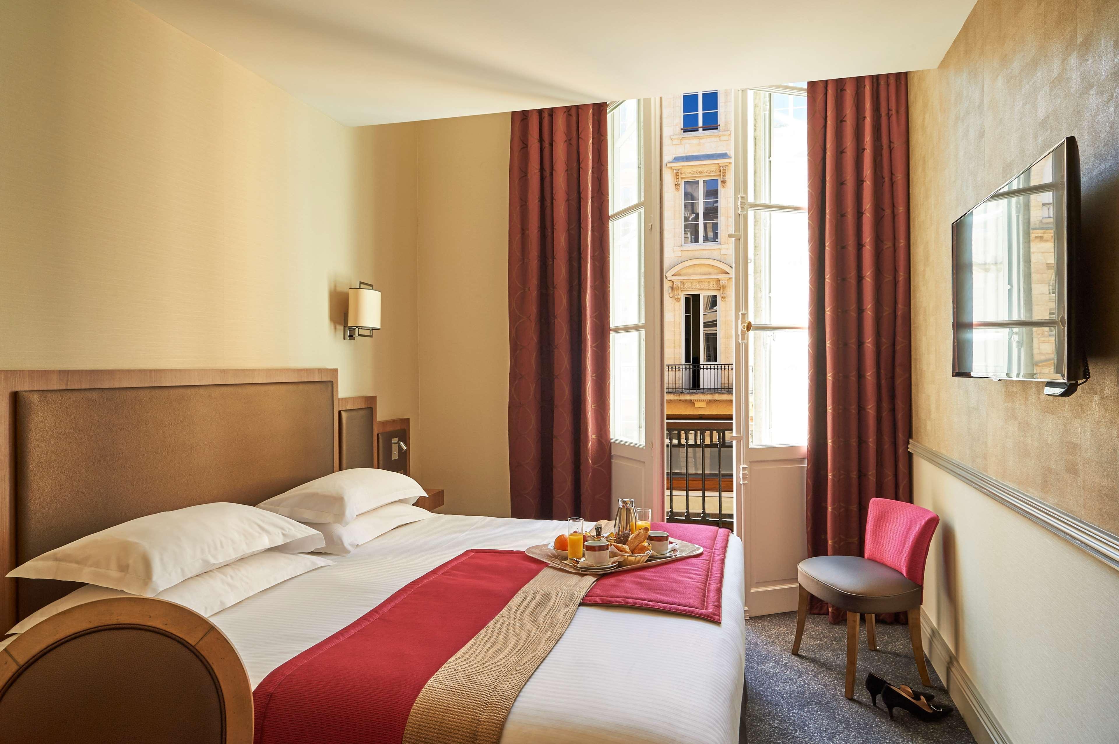 Western Premier Hbeo Centre Hotel 4*